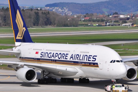 9V-SKD - A380-841 - Singapore Airlines - ZRH - 11-04-2010c