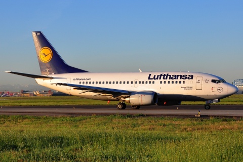 D-ABIT - 737-530 - Lufthansa - TLS - 28-04-2010