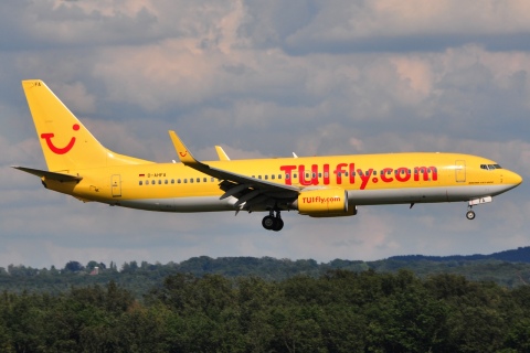 D-AHFA - 737-8K5(WL) - TUIfly - CGN - 05-09-2010