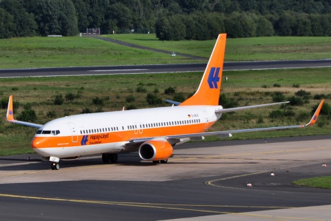 D-AHLK - 737-8K5(WL) - TUIfly - CGN - 05-09-2010b