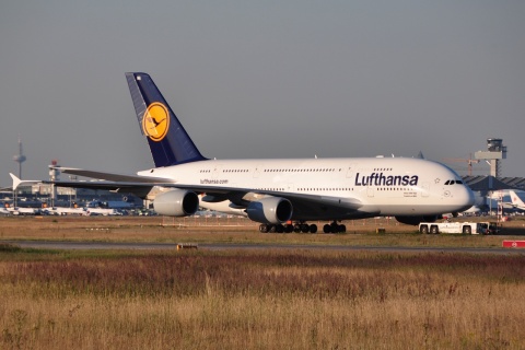 D-AIMA - A380-841 - Lufthansa - FRA - 07-07-2010c