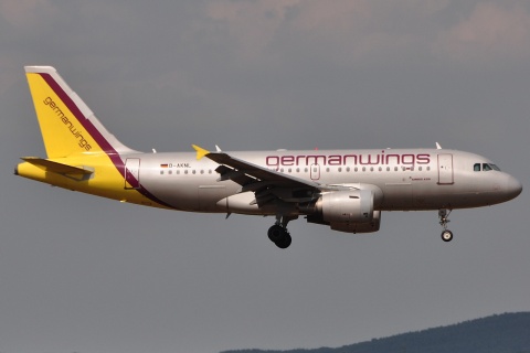 D-AKNL - A319-112 - Germanwings - CGN - 10-07-2010