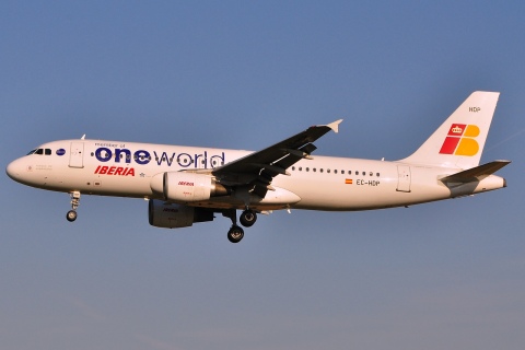 EC-HDP - A320-214 - Iberia - BRU - 22-04-2010