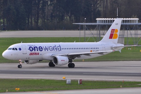 EC-HDP - A320-214 - Iberia - ZRH - 11-04-2010