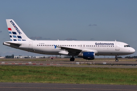 F-GSTR - A320-211 - Solomon Airlines - CDG - 21-08-2010