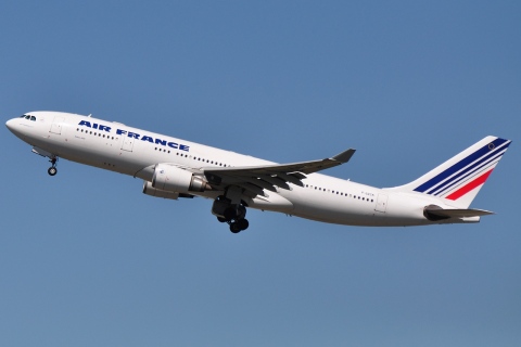 F-GZCK - A330-203 - Air France - CDG - 21-08-2010