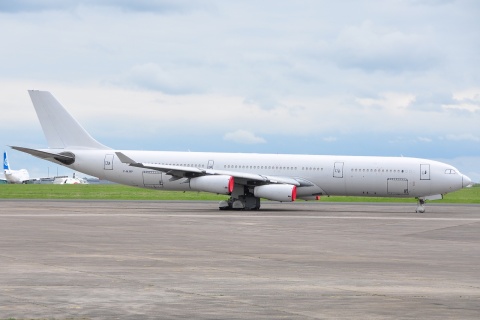 F-WJKP - A340-313 - Airbus Financial Services (AFS) - CHR - 30-04-2010