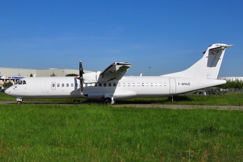 F-WNUE - ATR 72-500 (72-212A) - ATR _ Avions de Transport Regional - TLS - 28-04-2010