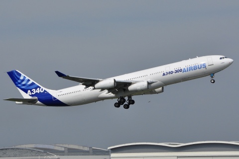 F-WWAI - A340-311 - Airbus Industrie - TLS - 29-04-2010e