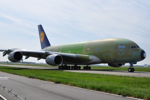 F-WWAK - A380-841 - Lufthansa - TLS - 29-04-2010b
