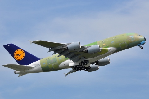 F-WWAK - A380-841 - Lufthansa - TLS - 29-04-2010c