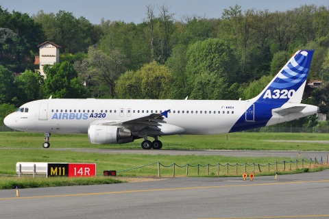 F-WWBA - A320-111 - Airbus Industrie - TLS - 29-04-2010b
