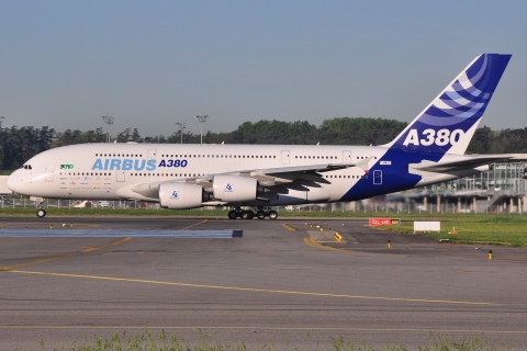 F-WWDD - A380-841 - Airbus Industrie - TLS - 28-04-2010