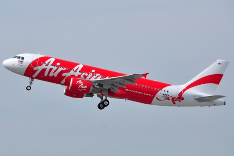 F-WWDM - A320-214 - Air Asia - TLS - 29-04-2010b