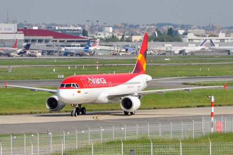 F-WWIH - A320-216 - Avianca - TLS - 29-04-2010