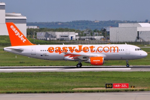 F-WWIR - A320-214 - EasyJet - TLS - 28-04-2010b