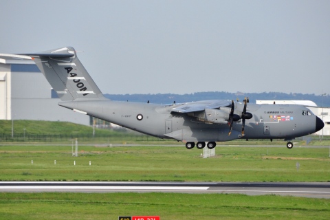 F-WWMT - A400M - Airbus Military - TLS - 29-04-2010c