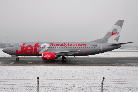 G-CELD - 737-33A - Jet2 - SZG - 09-01-2010