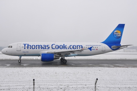 G-DHRG - A320-214 - Thomas Cook Airlines - SZG - 09-01-2010