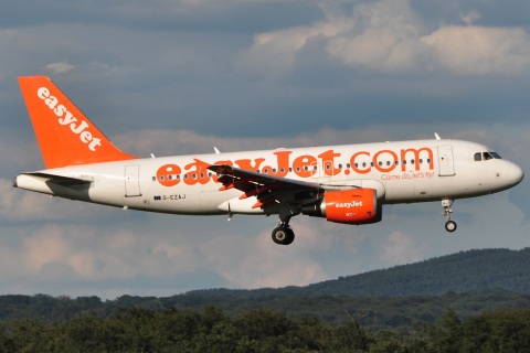 G-EZAJ - A319-111 - easyJet - CGN - 05-09-2010