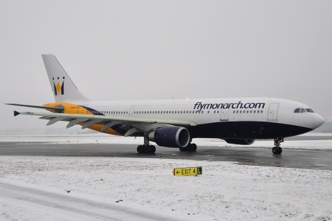 G-OJMR - A300-605R - Monarch Airlines - SZG - 09-01-2010b