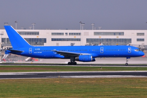 G-STRW - 757-28A - Astraeus Airlines - BRU - 23-04-2010