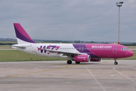 HA-LPK - A320-232 - Wizz Air - BUD - 01-09-2010
