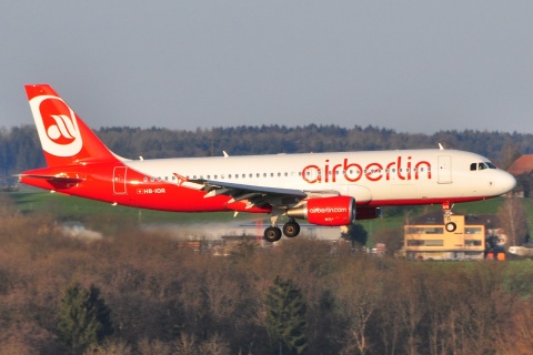 HB-IOR - A320-214 - Air Berlin - ZRH - 11-04-2010