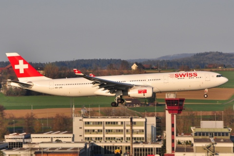 HB-JHE - A330-343 - Swiss - ZRH - 11-04-2010