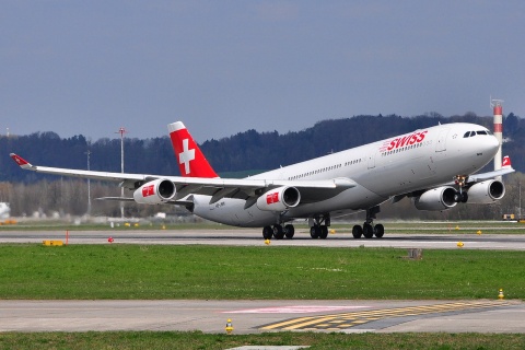 HB-JMN - A340-313 - Swiss - ZRH - 10-04-2010