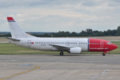 LN-KKO - 737-3Y0 - Norwegian Air Shuttle - BUD - 01-09-2010