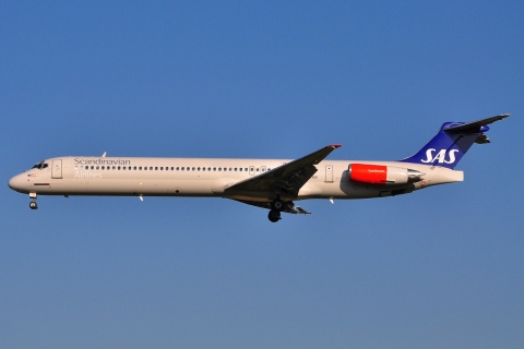 LN-RMR - MD-81 - SAS Scandinavian Airlines - BRU - 23-04-2010