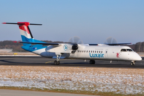 LX-LGA - DHC-8-402Q - Luxair - LUX - 07-03-2010