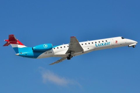 LX-LGW - ERJ-145LU - Luxair - LUX - 07-03-2010b