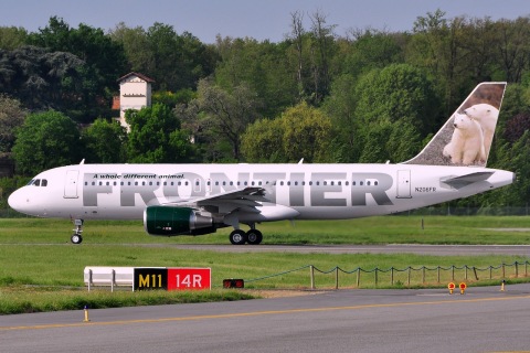 N206FR - A320-214 - Frontier Airlines - TLS - 29-04-2010b