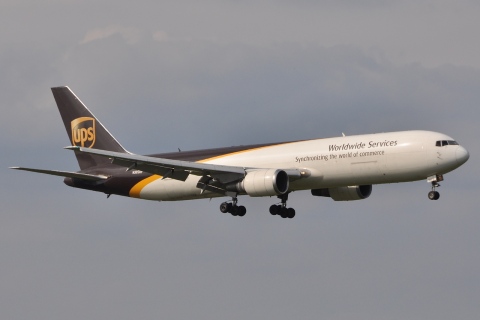 N305UP - 767-34AF(ER)(WL) - United Parcel Service (UPS) - CGN - 13-06-2010