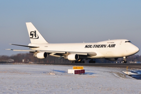 N758SA - 747-281F - Southern Air - LGG - 16-02-2010