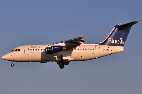 OH-SAL - RJ85 - Blue1 - BRU - 23-04-2010