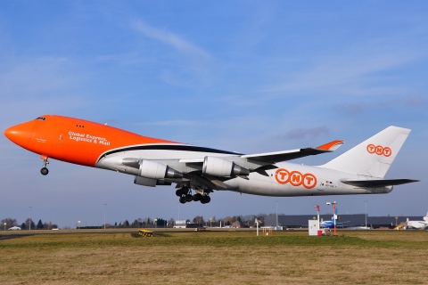 OO-THB - 747-4HAF(ER) - TNT Airways - LGG - 20-01-2010c