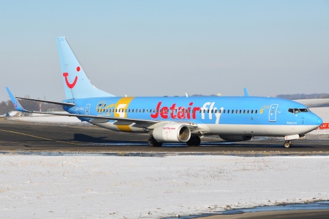 OO-VAC - 737-8BK(WL) - JetairFly - LGG - 16-02-2010c