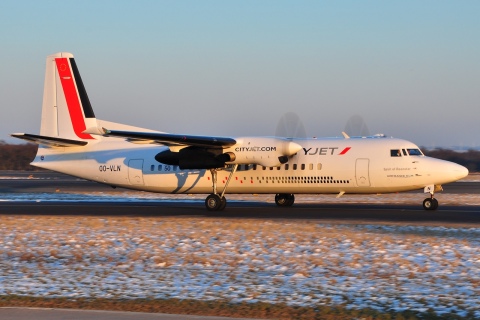 OO-VLN - Fokker 50 - Cityjet - LUX - 07-03-2010b