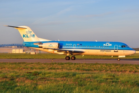 PH-KZA - Fokker 70 - KLM Cityhopper - TLS - 29-04-2010