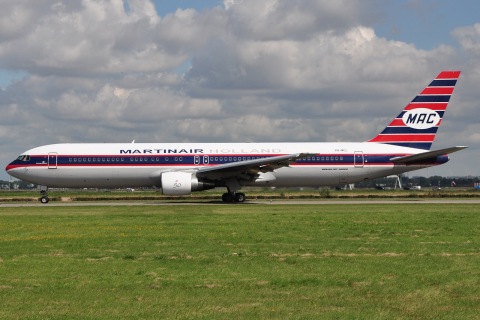 PH-MCL - 767-31A(ER) - Martinair Holland - AMS - 03-09-2010
