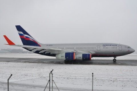 RA-96015 - Ilyushin Il-96-300 - Aeroflot _ Russian Airlines - SZG - 09-01-2010b