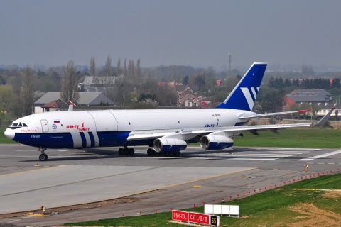 RA-96102 - Ilyushin Il-96-400T - Polet Flight - LGG - 20-04-2010c