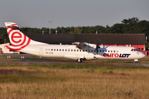 SP-LFB - ATR 72-202 - Eurolot - FRA - 07-07-2010