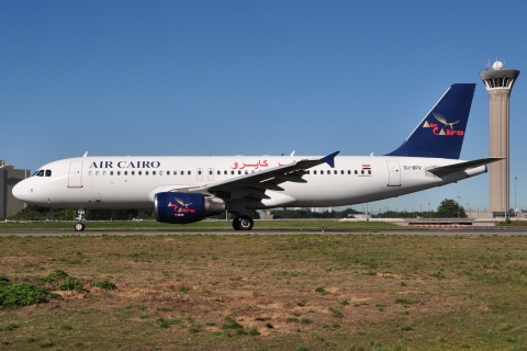 SU-BPV - A320-214 - Air Cairo - CDG - 21-08-2010