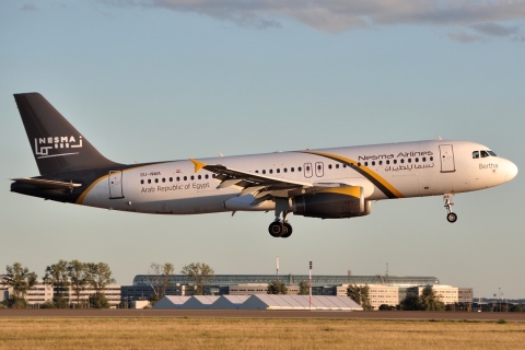 SU-NMA - A320-232 - Nesma Airlines - CDG - 21-08-2010
