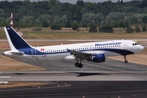 TC-INC - A320-214 - Nouvelair Tunisie - DUS - 10-07-2010
