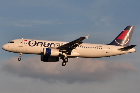 TC-OBE - A320-232 - Onur Air - BRU - 04-09-2010